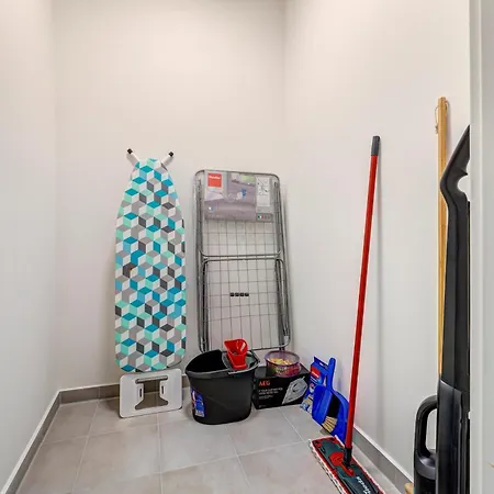 C14 Südbalkon Mit Blick Ins Grüne&nutzung Der Wellness-&aktivbereiche Im Pine Hill Zirchow